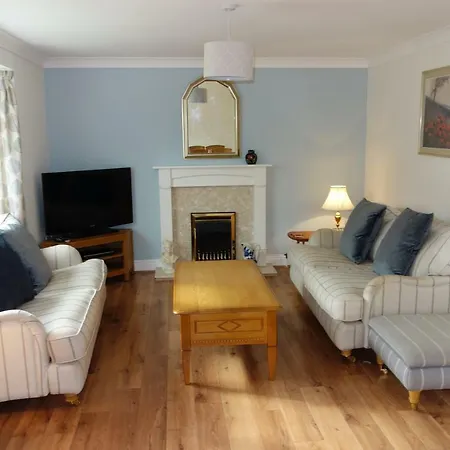 'Spirit Of Avalon' Four Bedrooms, 500 Metres To Town Centre Glastonbury Exterior photo