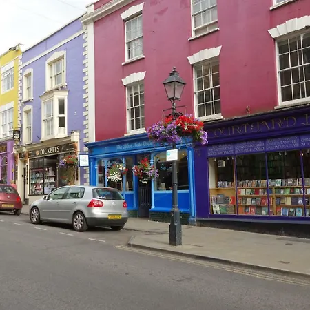 'Spirit Of Avalon' Four Bedrooms, 500 Metres To Town Centre Glastonbury Exterior photo