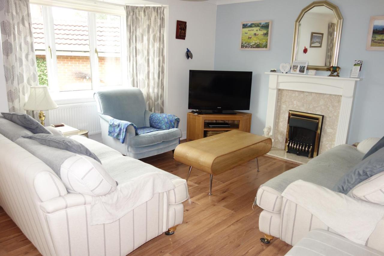 Holiday home 'spirit Of Avalon' Four Bedrooms, 500 Metres To Town Centre Glastonbury